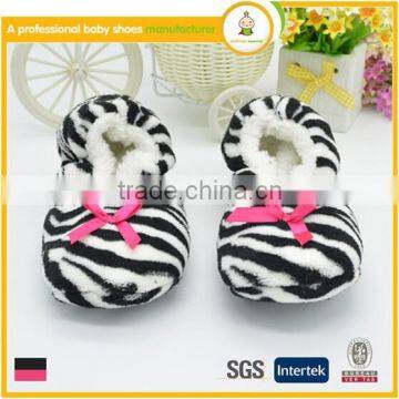 Newest Hot Sale High Quality Cheap Soft Sole Warm Women Indoor Slippers Shoes for Winter