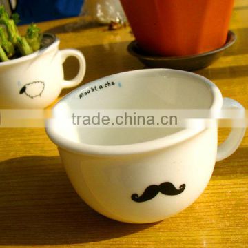 Fresh and pure moustache ceramic mug white porcelain bowl with a handle