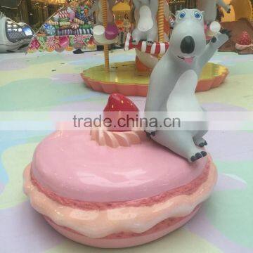 Fiberglass Bear With Cake Decoration for Mall photo-2
