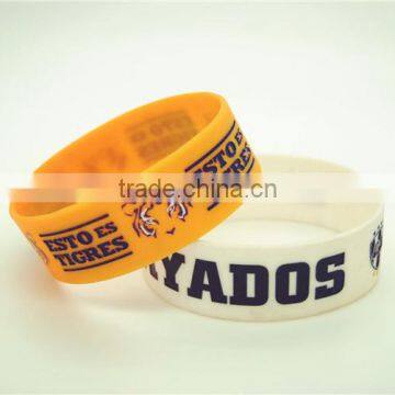 High quality fashion jewelry bracelet silicone charm stainlee steel wristband