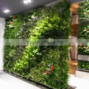 Artificial green wall