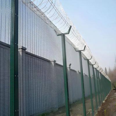 Welded Wire Mesh Fence 50mm x 50mm Grid Size for Construction Sites