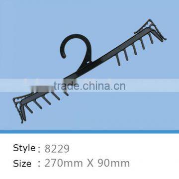 Black Plastic Clothes Hanger for Lingerie photo-4