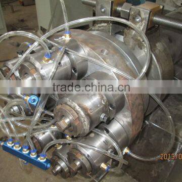 PLASTIC EXTRUDER MACHINE