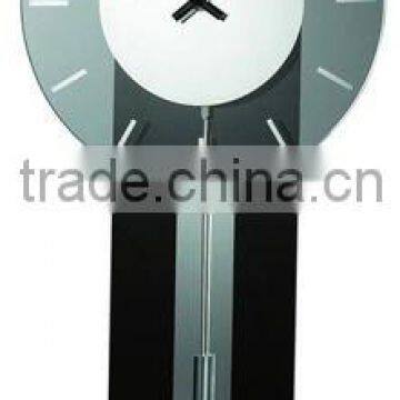 Glass pendulum wall clock