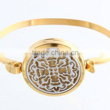 Fashion Round Gold And Silver Old World Cross Aromatherapy Essential Oils Diffuser Locket Bangle Bracelet