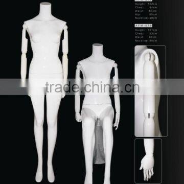 Headless female mannequins with articulated hands, any pose