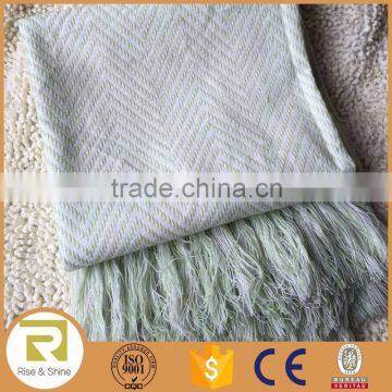 Wholesale 100% Acrylic woven herringbone jacquard pale green fringed throw blanket