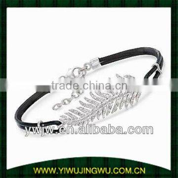 Black Leather Diamond Leaf Bracelet in Sterling Silver(JW-G5585)