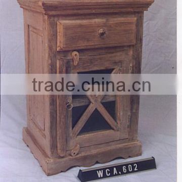 BED SIDE CABINET