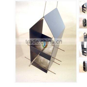 Hanging outdoor iron large capacity bird feeders
