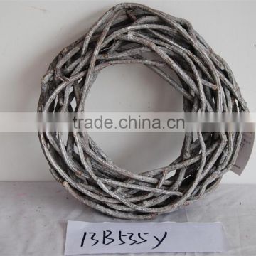 different size and shape willow decoration