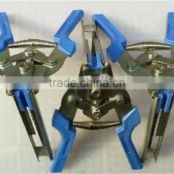 Semi automatic chicken cage pliers