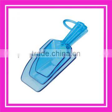 plastic grain scoop set