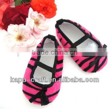 China Low Price Wholesale Cotton Fabric Soft Sole Baby Shoes for 0-15months Baby Kids photo-4