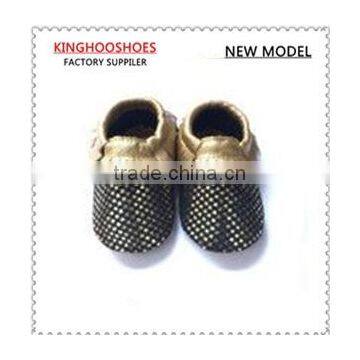 factory supplier cheap fashion baby suede moccasins baby shoes