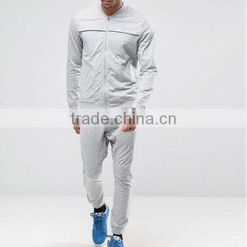 Low moq tracksuit sportswear men popular blank tracksuits logo oem china made design new tracksuits