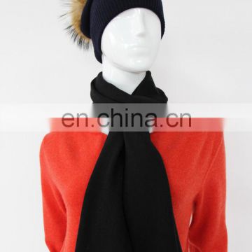 7GG plain knitted cashmere scarf and hat