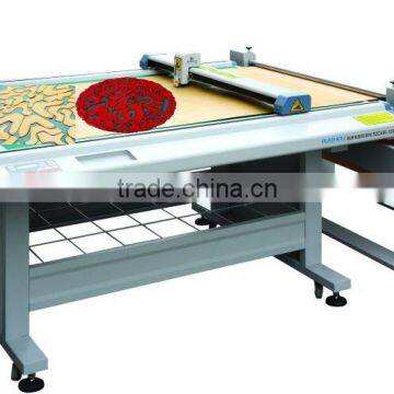 RUIZHOU Flatbed Cutter Plotter with Automatic Feeding System