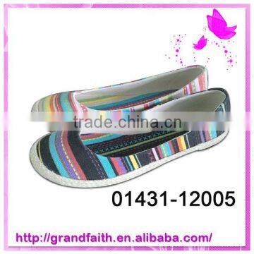 2014 hot selling coloured canvas shoes