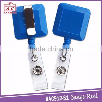 Mini retractable rectangle or heart shape cable reel badge