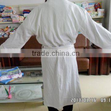 100% Cotton Waffle Bathrobe for Hotel and Home Use