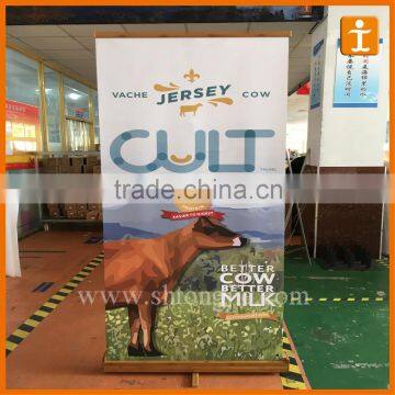 Bamboo roll up banner