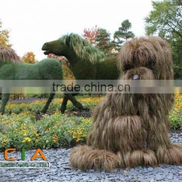 Fashionable Artificial Grass Sculpture For Decoration