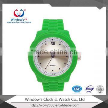 2014 trendy colorful cheap silicone student analog sport watches