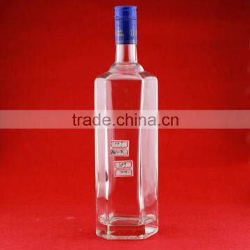 Hot sale stelvin cap 700ml bottles flat whiskey bottles fogging spring bottles