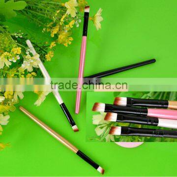 Fashion Eyebrow Eyeshadow Brush Makup Tool