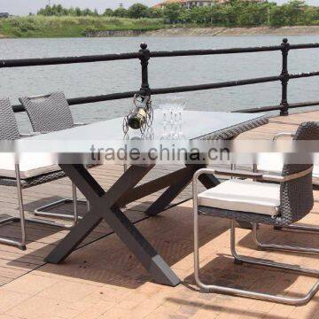 Unique Design Grey Color "X" Legs Rattan Dining Set