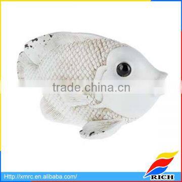 2017 New Design Antique White Resin Fish Figurines Home Decor