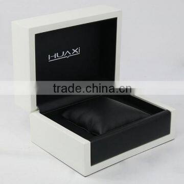 Fashion Good Quality Nice Color Wooden Jewelry Boxes with Inside Pillow