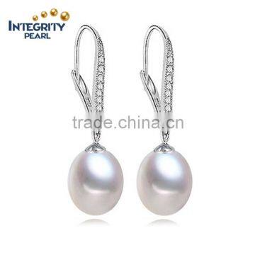 Latest design of natural freshwater pearl earrings 8-9mm drop high quality classic pearl earring