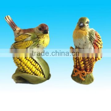 Funny decorative resin halloween bird figurine for sale