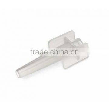 Luer to catheter tip adaptor