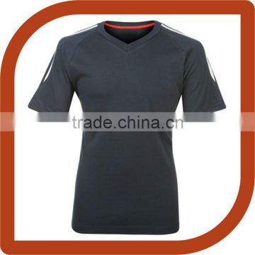 Tipped V-Neck T-Shirt Mens