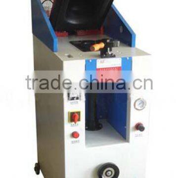 Single-head cover type laminating machine