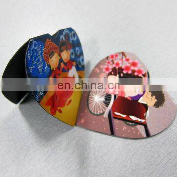 Heart shaped magnetic bookmark