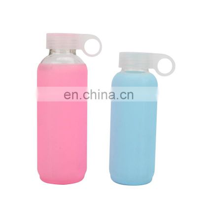 classic Water Bottle with cover, colorful silicone glass water bottle with sleeve, plastic water bottle