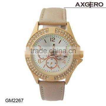 Fashion modeling alloy case with crystal charm lady watch khaki leather strap watch for women