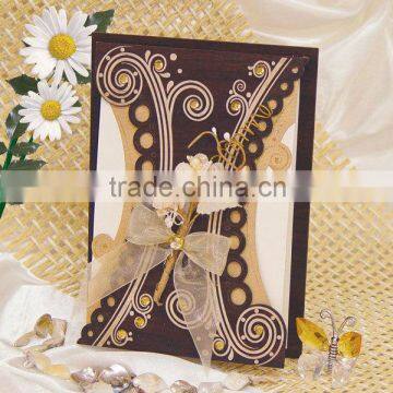 individuality wood wedding invitation card with flows and ribbon