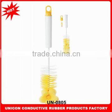 Factory direct sponge baby bottle brush for new born baby accessories baby feeding bottle brush with plastic long handle UN-0804