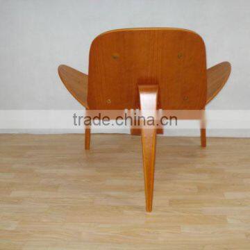 Hans Wegner Design Furniture Shell Chair CH07 Lounge Chair in Livingroom photo-3