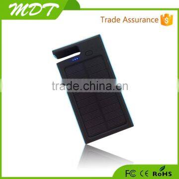 Power Bank for Tablet pc Fluorescence Fish Mouth Flashlights External Battery Pack 5600mah Universal Usb Charger photo-3