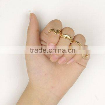 Hotsale New Design Ladies Gold Four Finger Ring photo-6