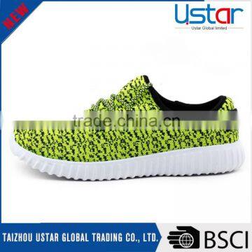 Good offer cool men sports shoes