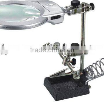 MAGNIFIER WITH LED ILLUMINATION