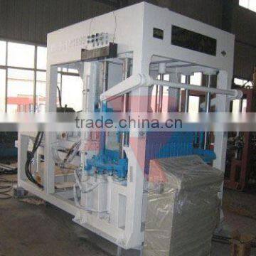 Specialized manufacturing brick forming machine in moldova
